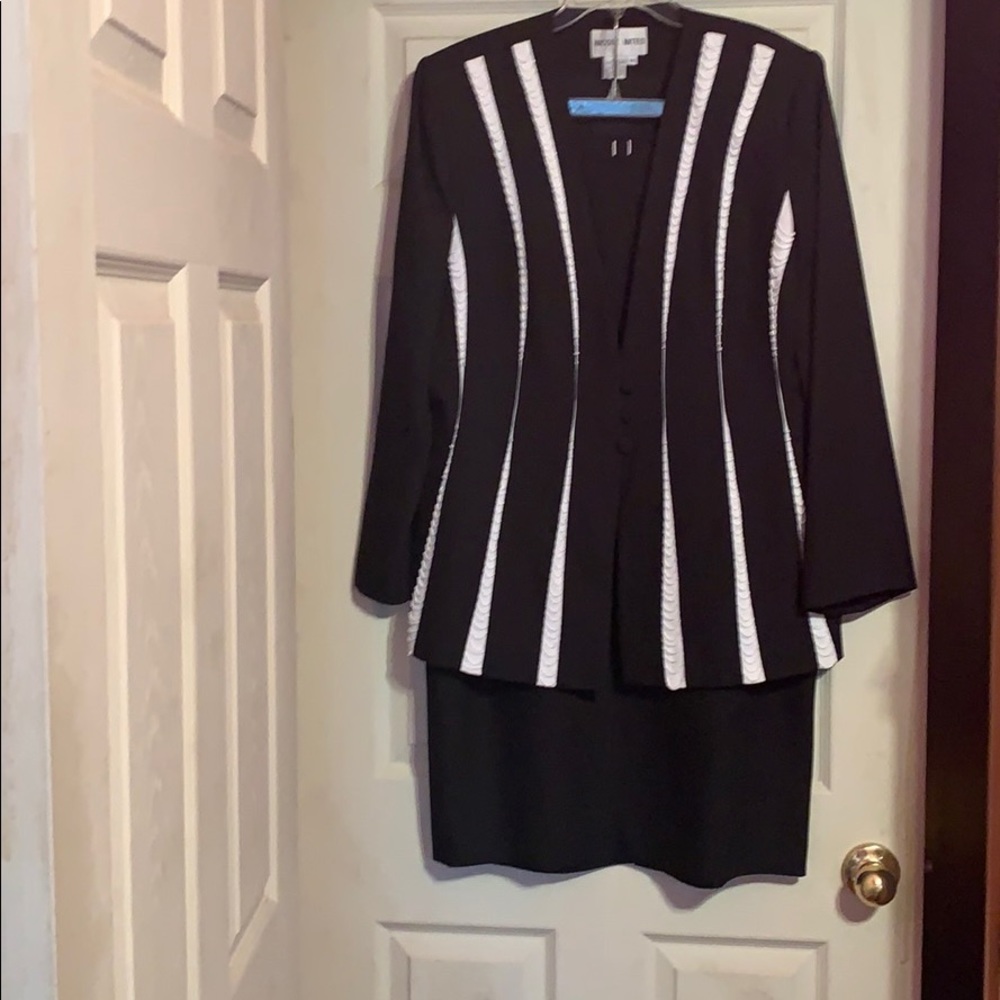 Lady suit